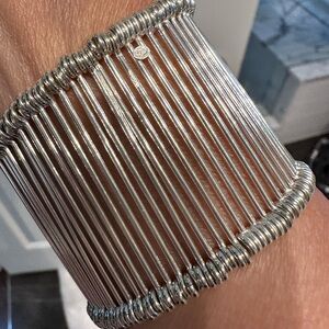 Links of London stretch cuff bracelet. Zanzibar collection